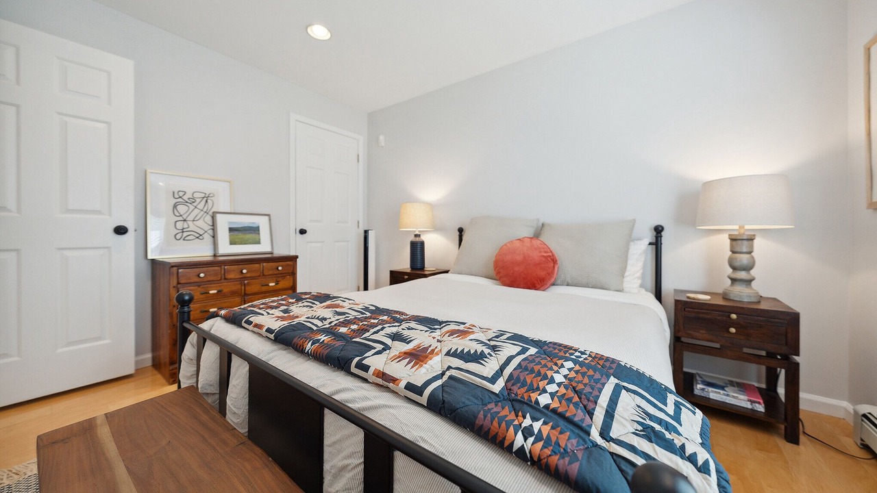 Photo of Bedroom in Livingston Manor