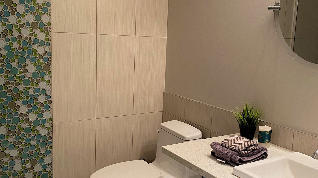 Photo of Bathroom in Cougar Ridge