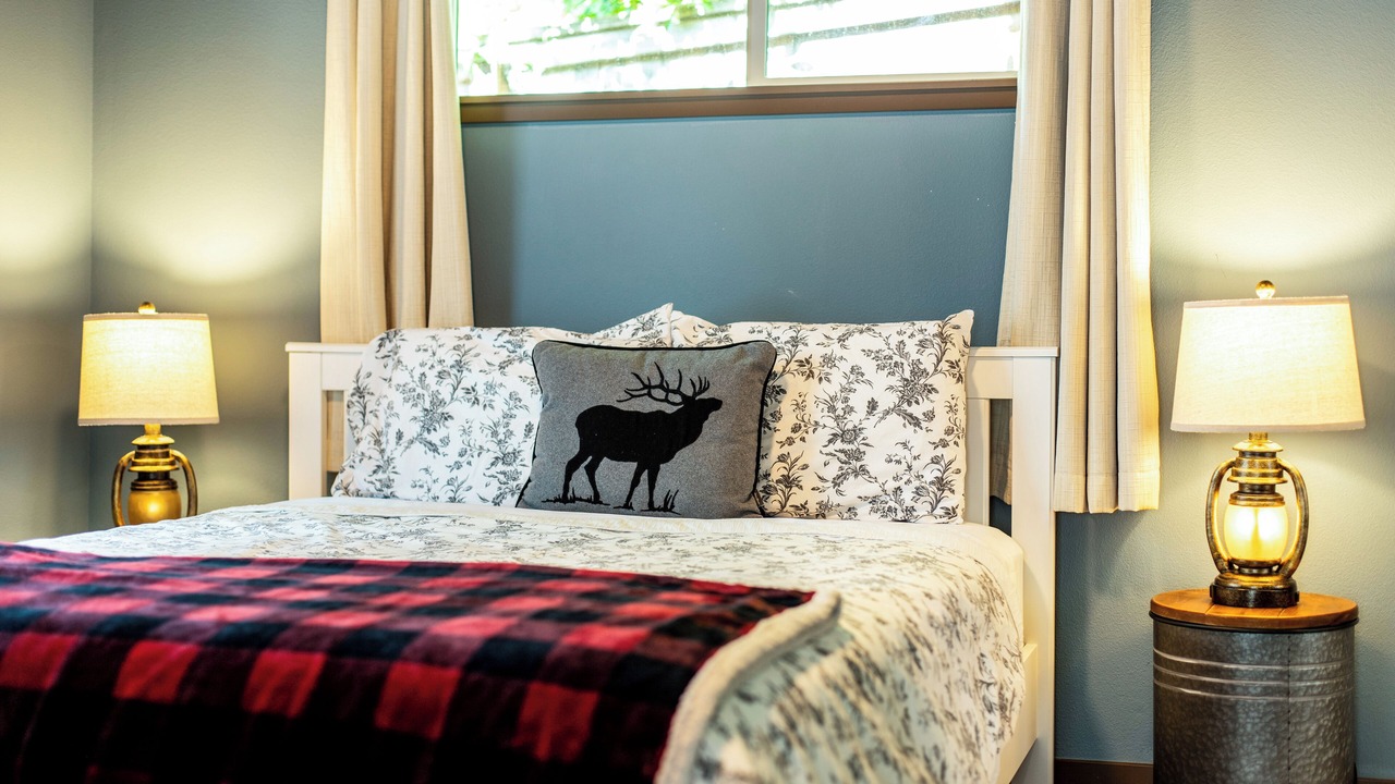 Photo of Bedroom in Pleasant Valley