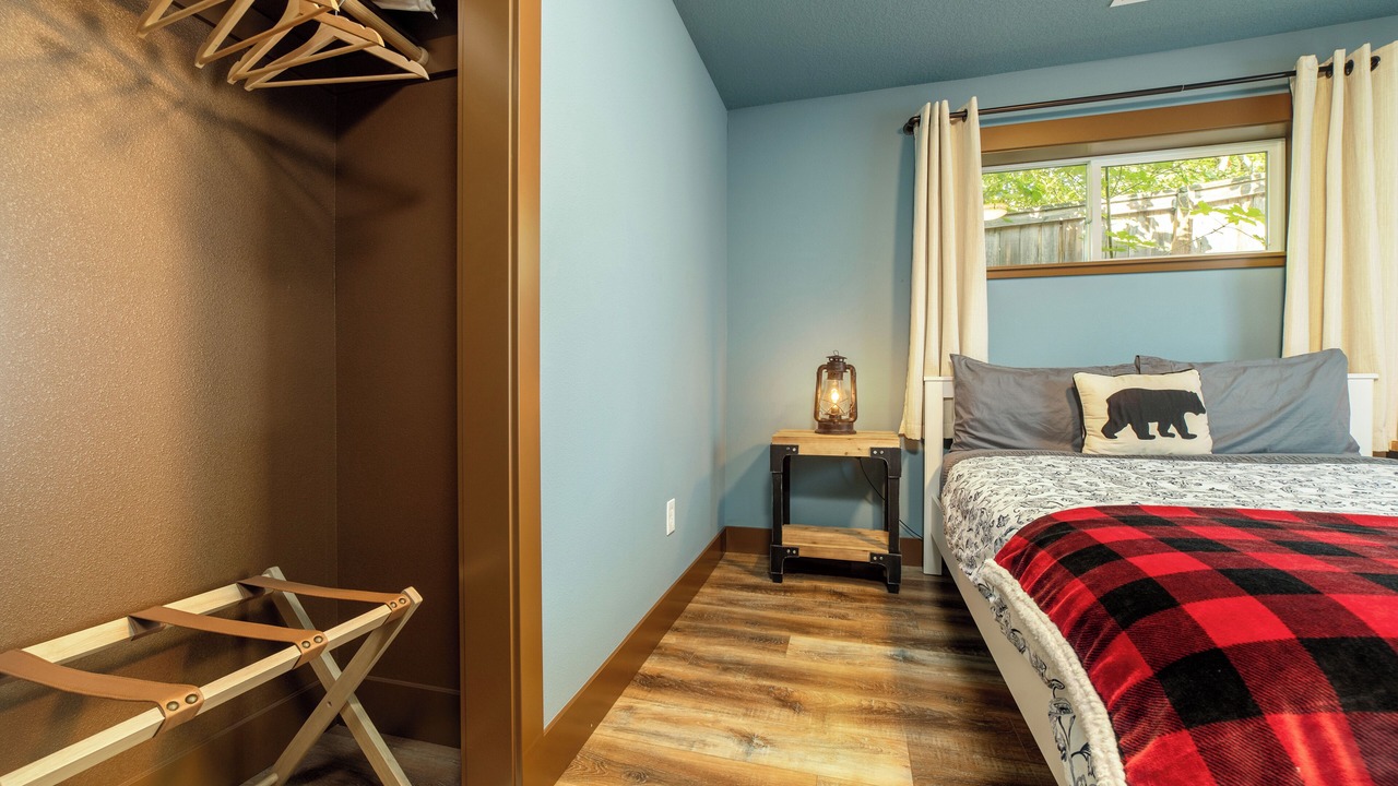 Photo of Bedroom in Pleasant Valley