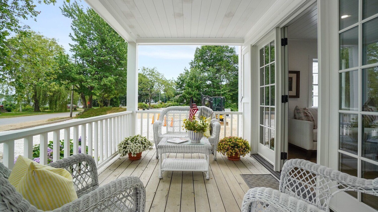 Photo of Patio Balcony in Cape Porpoise
