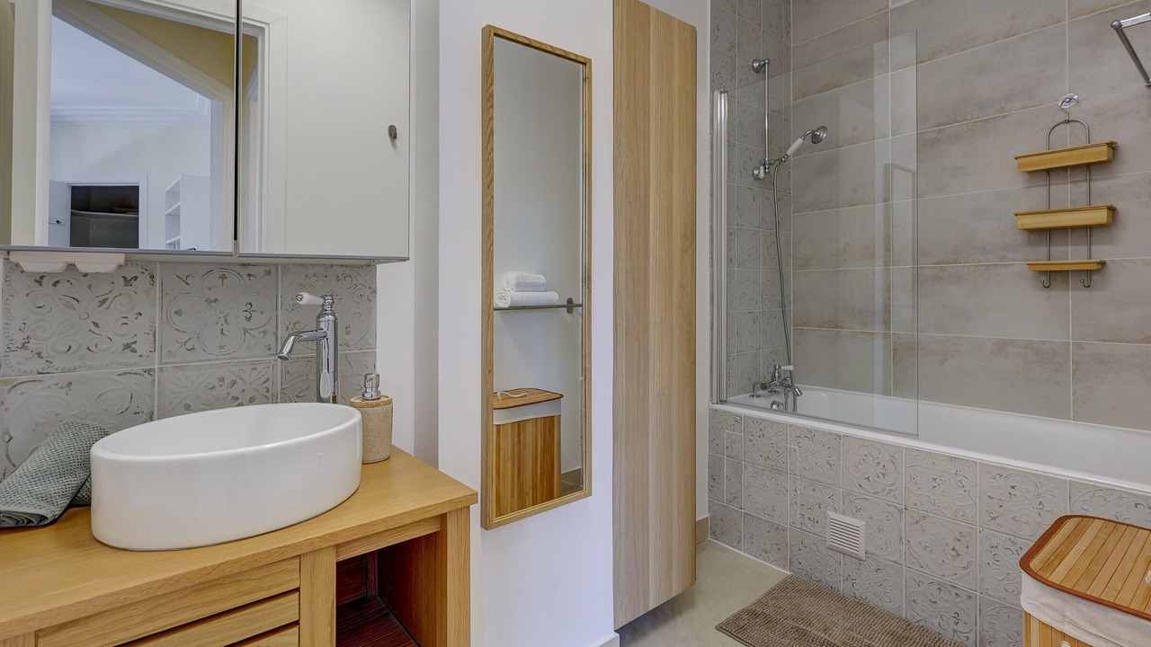 Photo of Bathroom in Grenelle