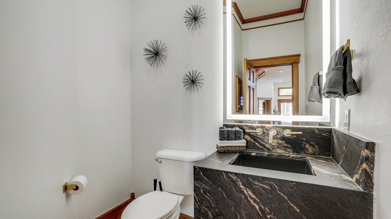 Photo of Bathroom in Garland