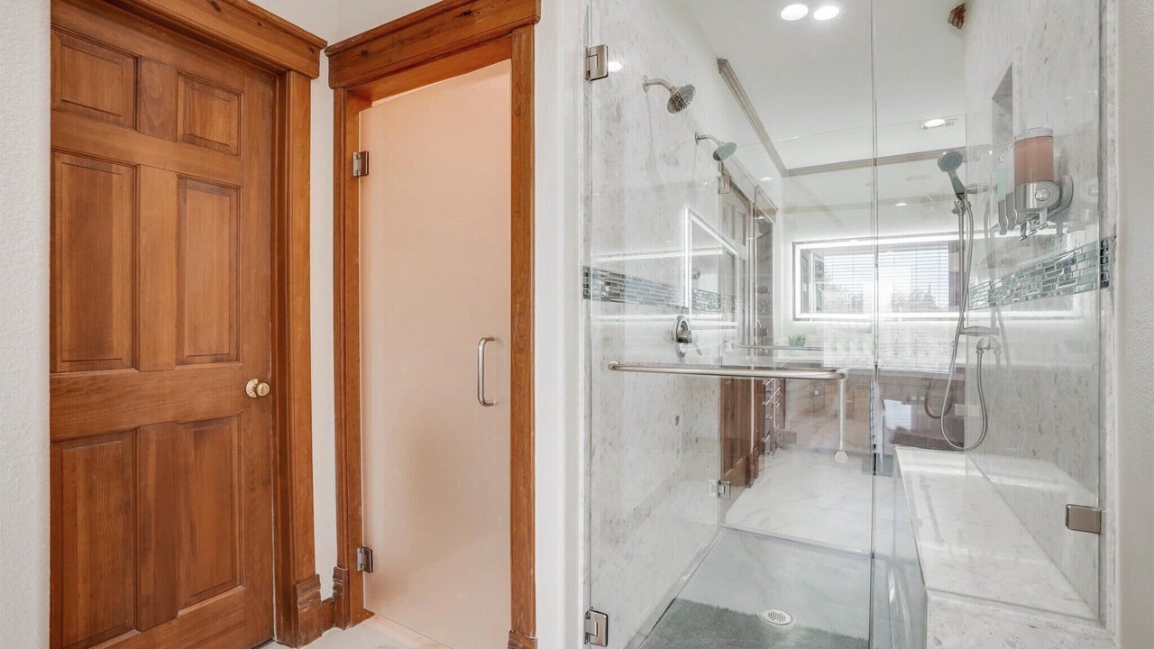 Photo of Bathroom in Garland