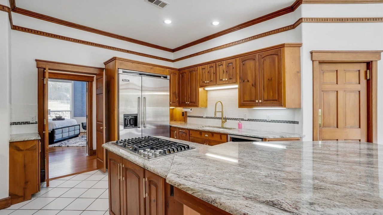 Photo of Kitchen in Garland