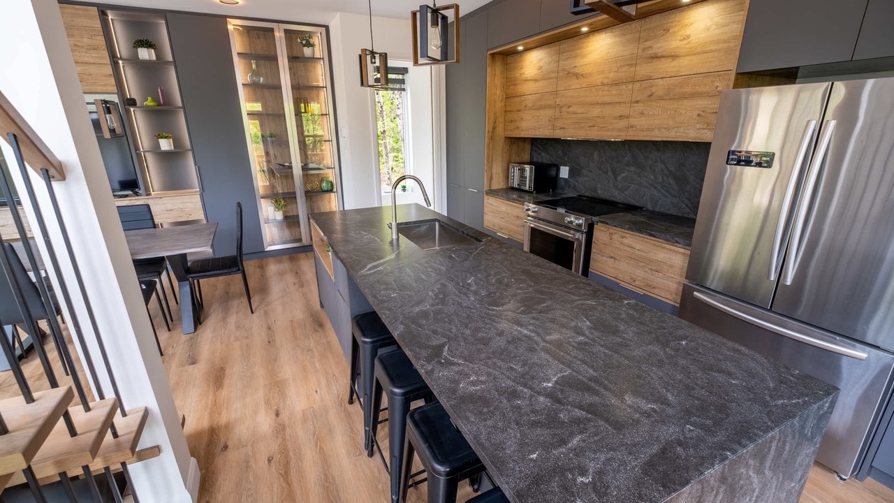 Photo of Kitchen in Saint-Brigitte-de-Laval