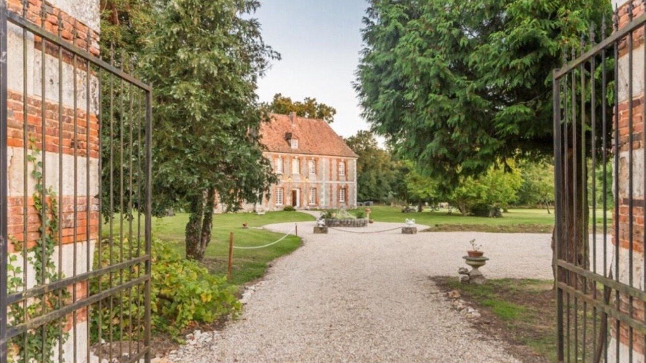 Photo of Outdoor in Feuguerolles