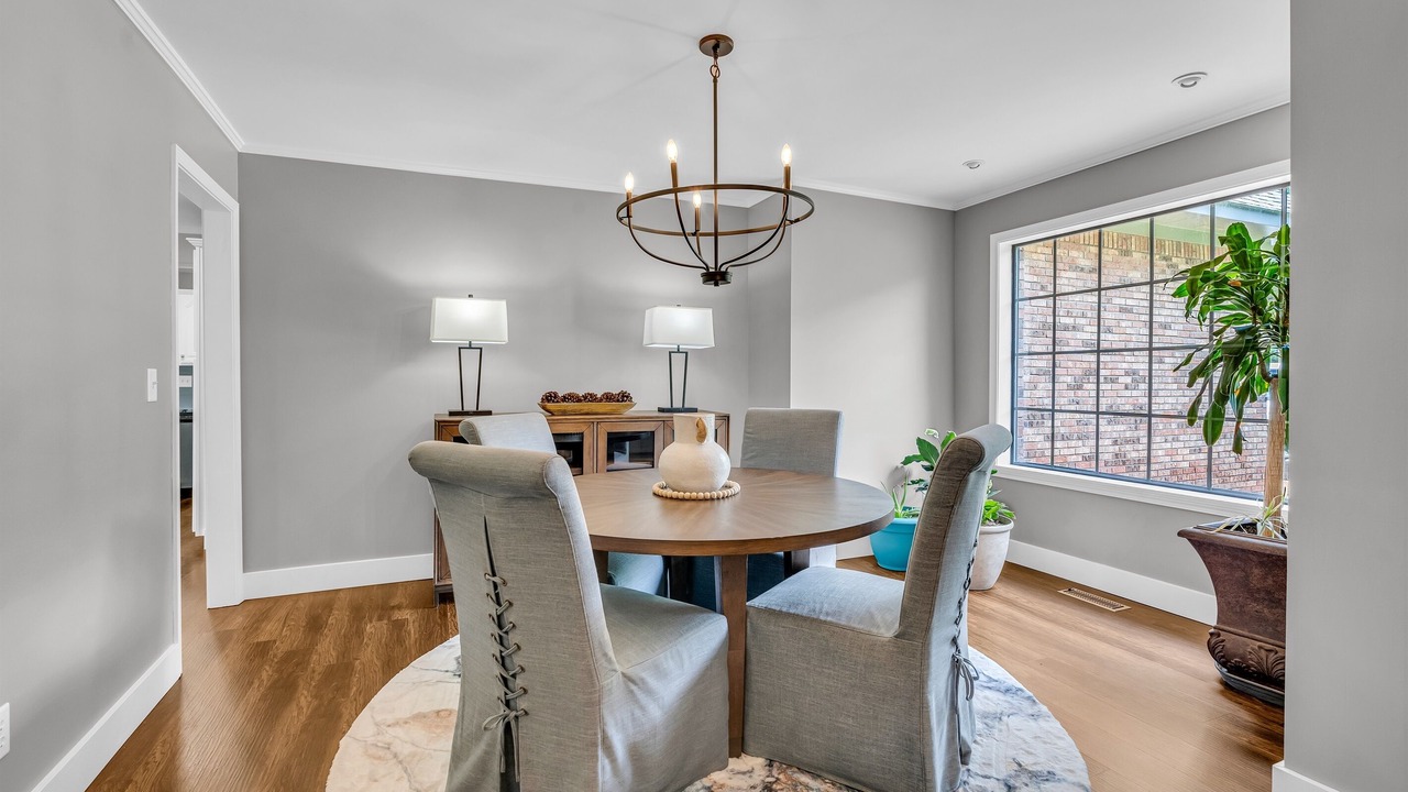 Photo of Livingroom in Starkville