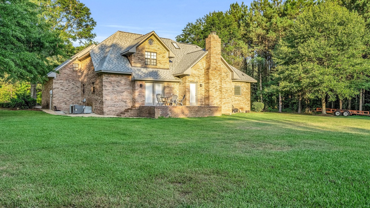 Photo of Outdoor in Starkville