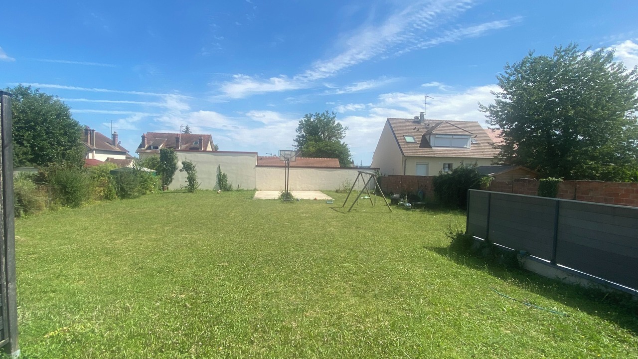 Photo of Outdoor in Boran-sur-Oise