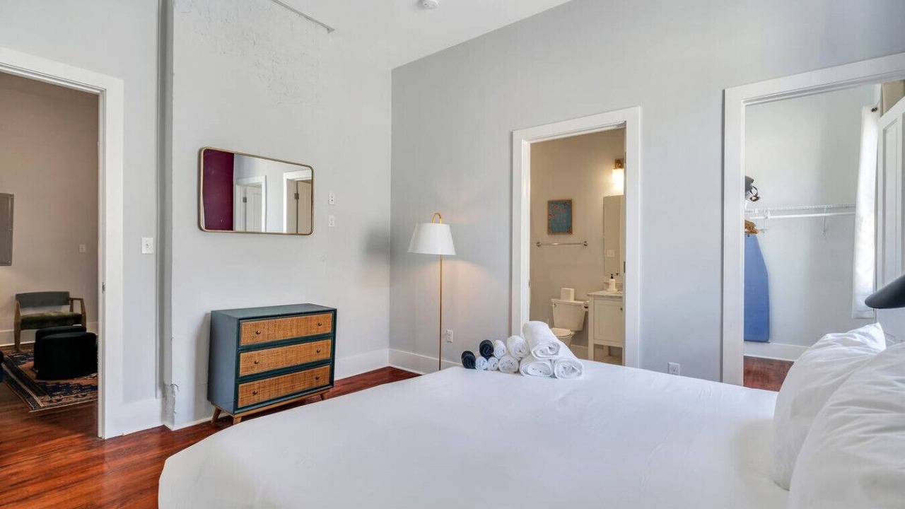 Photo of Bedroom in Faubourg Delachaise
