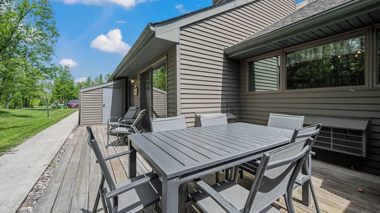 Photo of Outdoor in Hill City