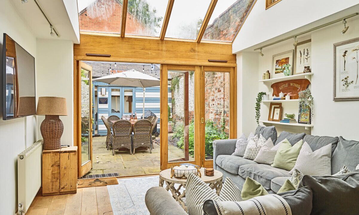 Photo of Livingroom in Henley-on-Thames