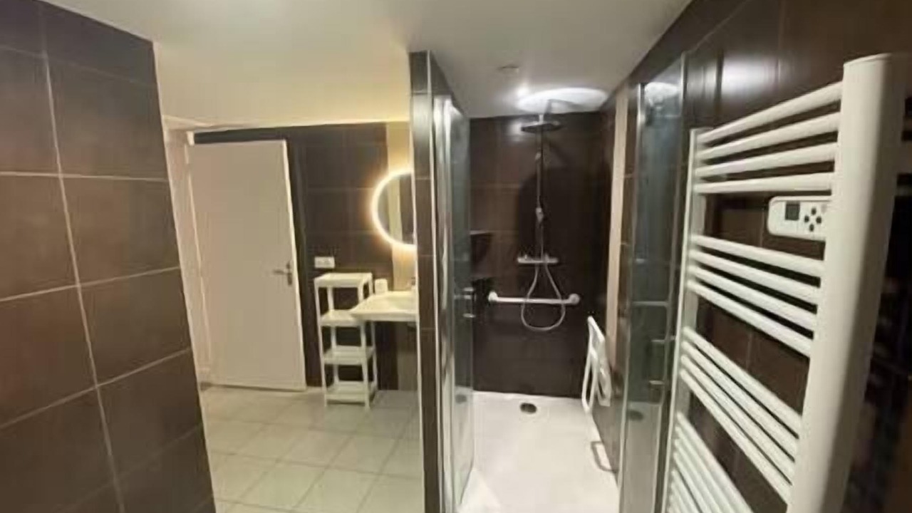 Photo of Bathroom in Saint-Martin-d'Uriage