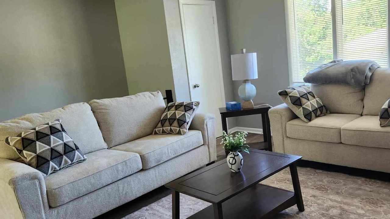 Photo of Livingroom in Overland Park