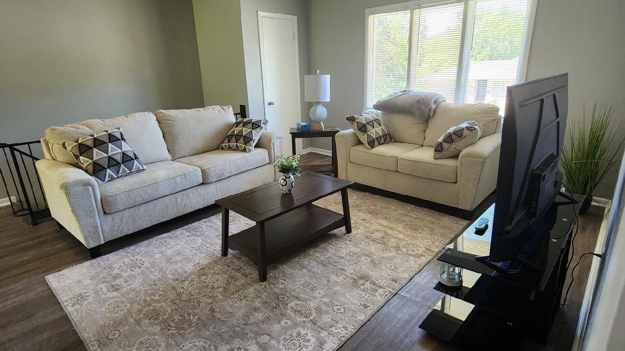 Photo of Livingroom in Overland Park