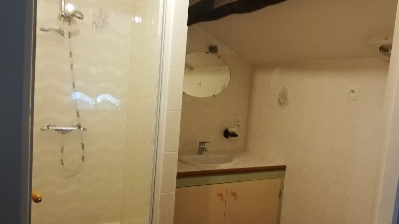 Photo of Bathroom in Saint-Pierre-de-Caubel
