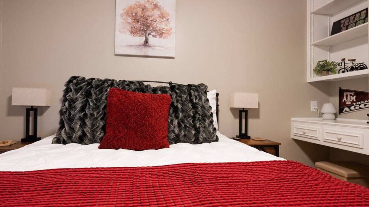 Photo of Bedroom in College Station