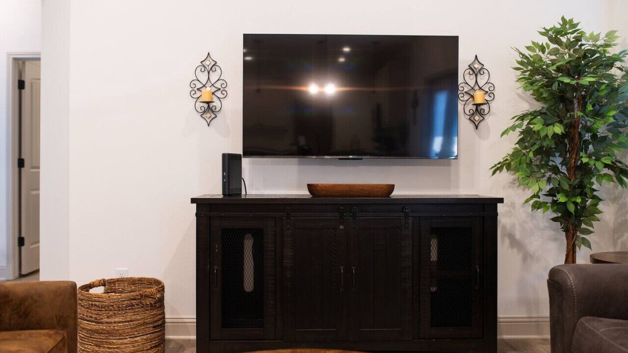 Photo of Livingroom in College Station