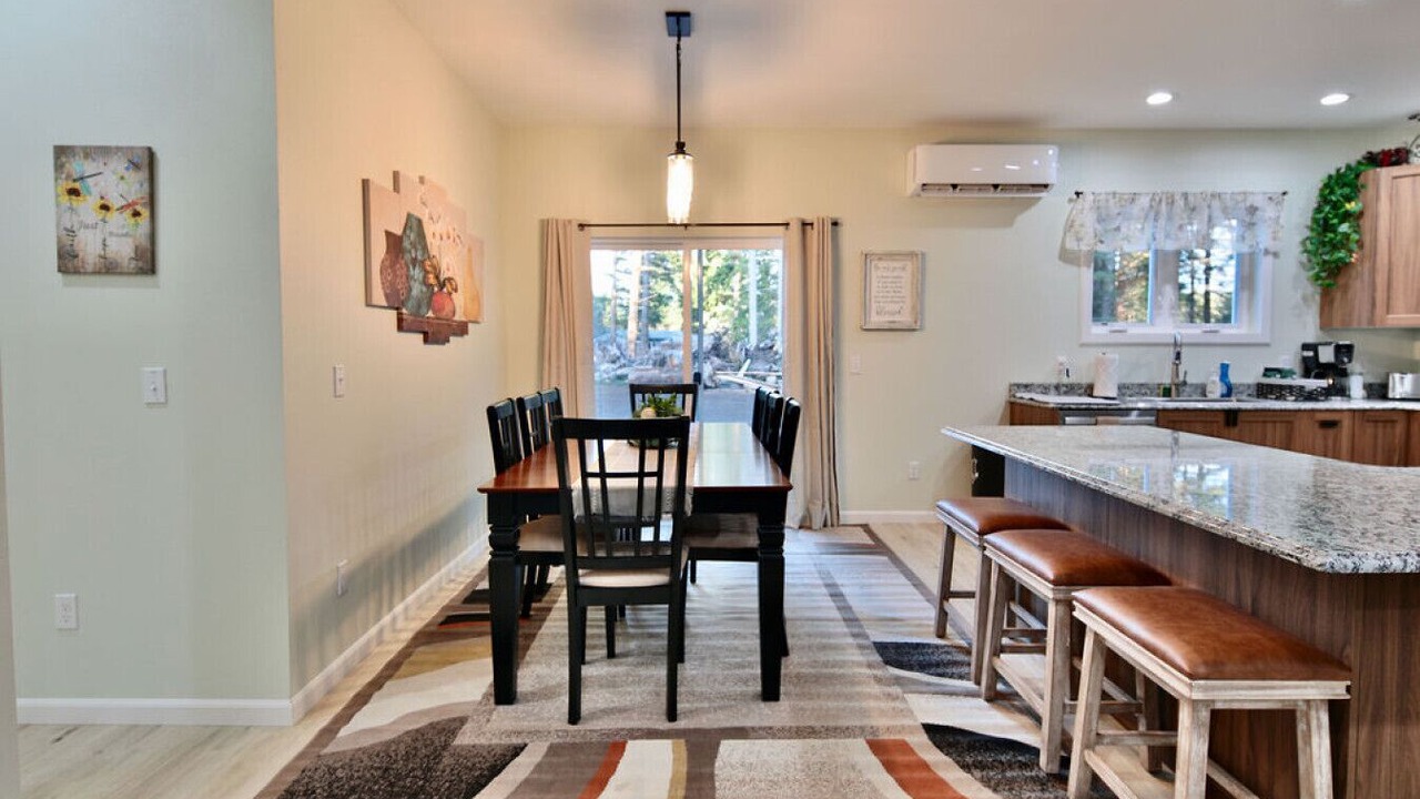 Photo of Others in Forks