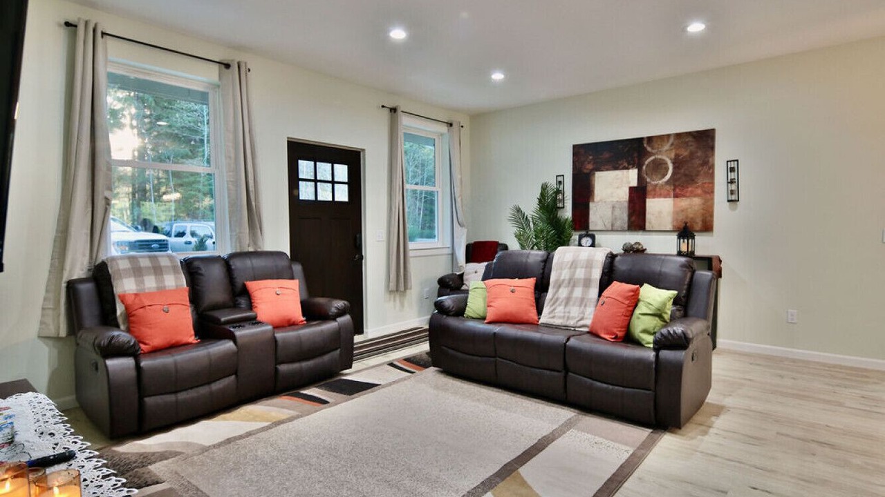 Photo of Others in Forks