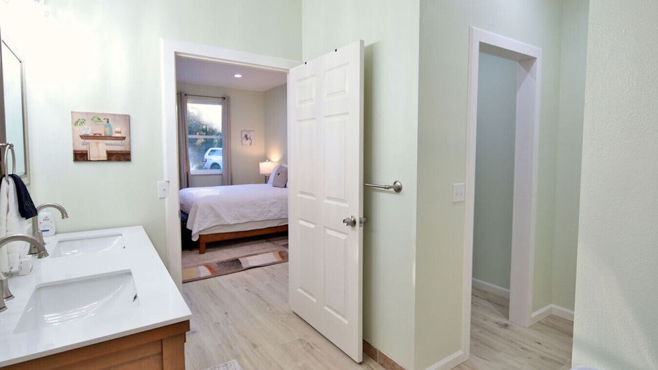 Photo of Bedroom in Forks