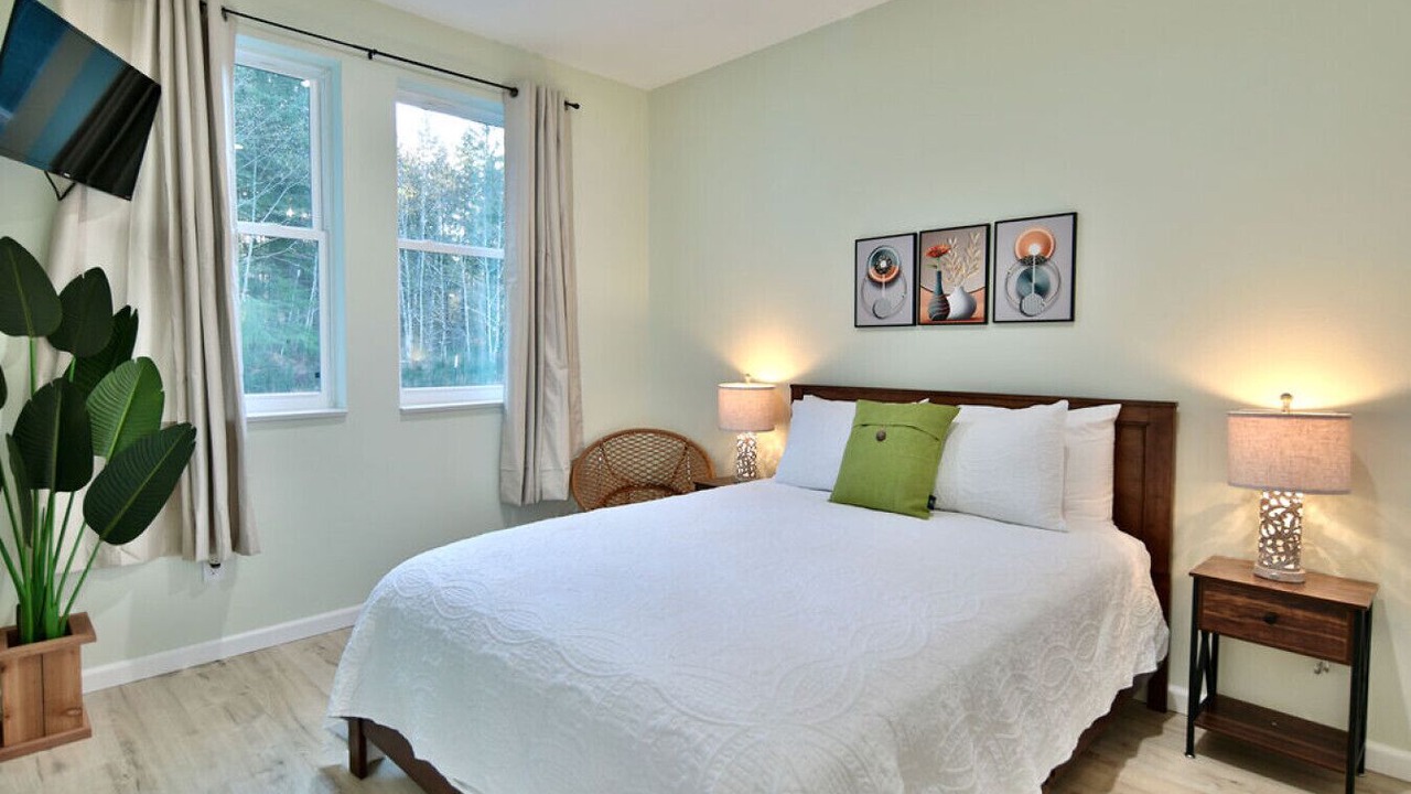 Photo of Bedroom in Forks