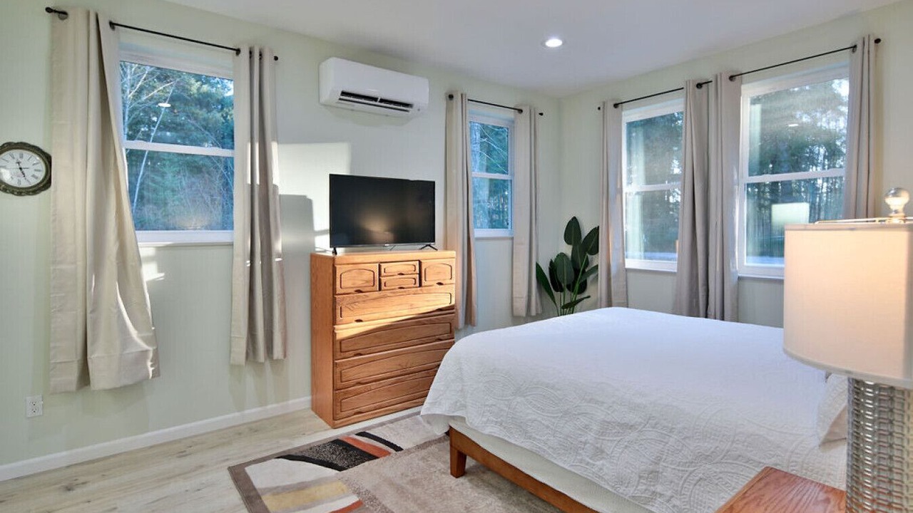 Photo of Bedroom in Forks