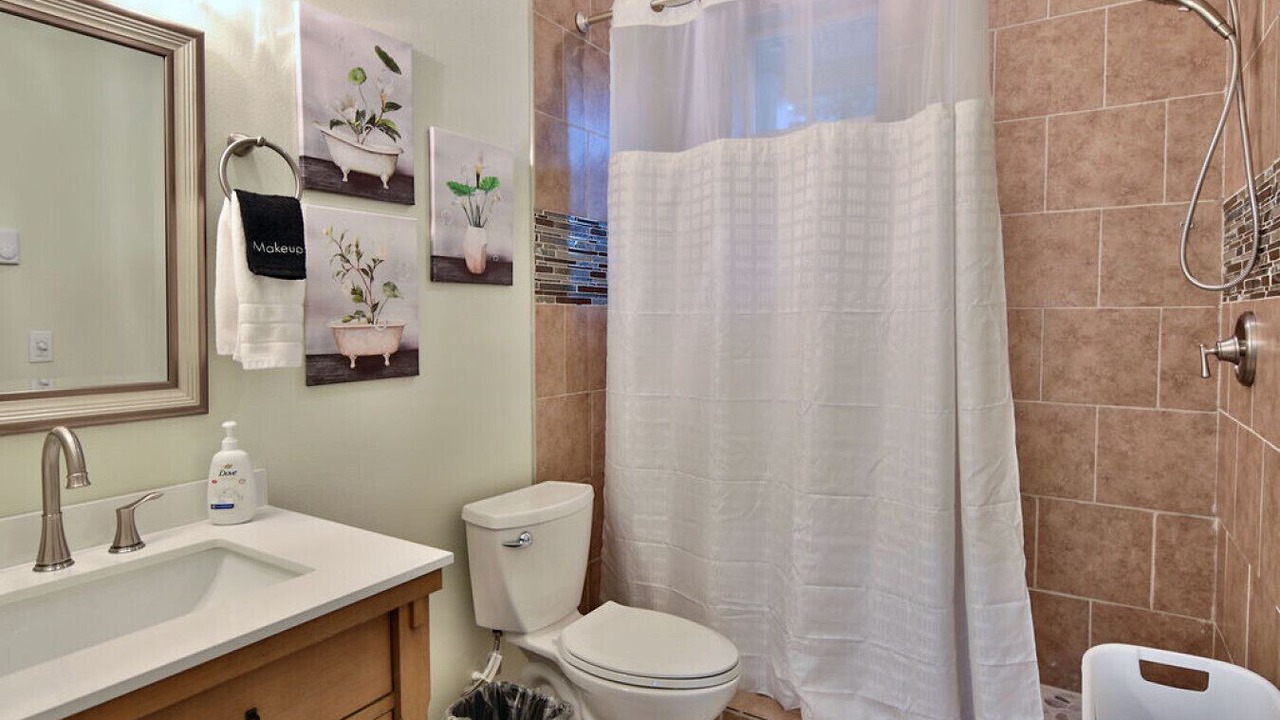 Photo of Bathroom in Forks