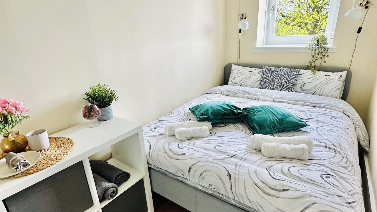 Photo of Bedroom in Dumbarton