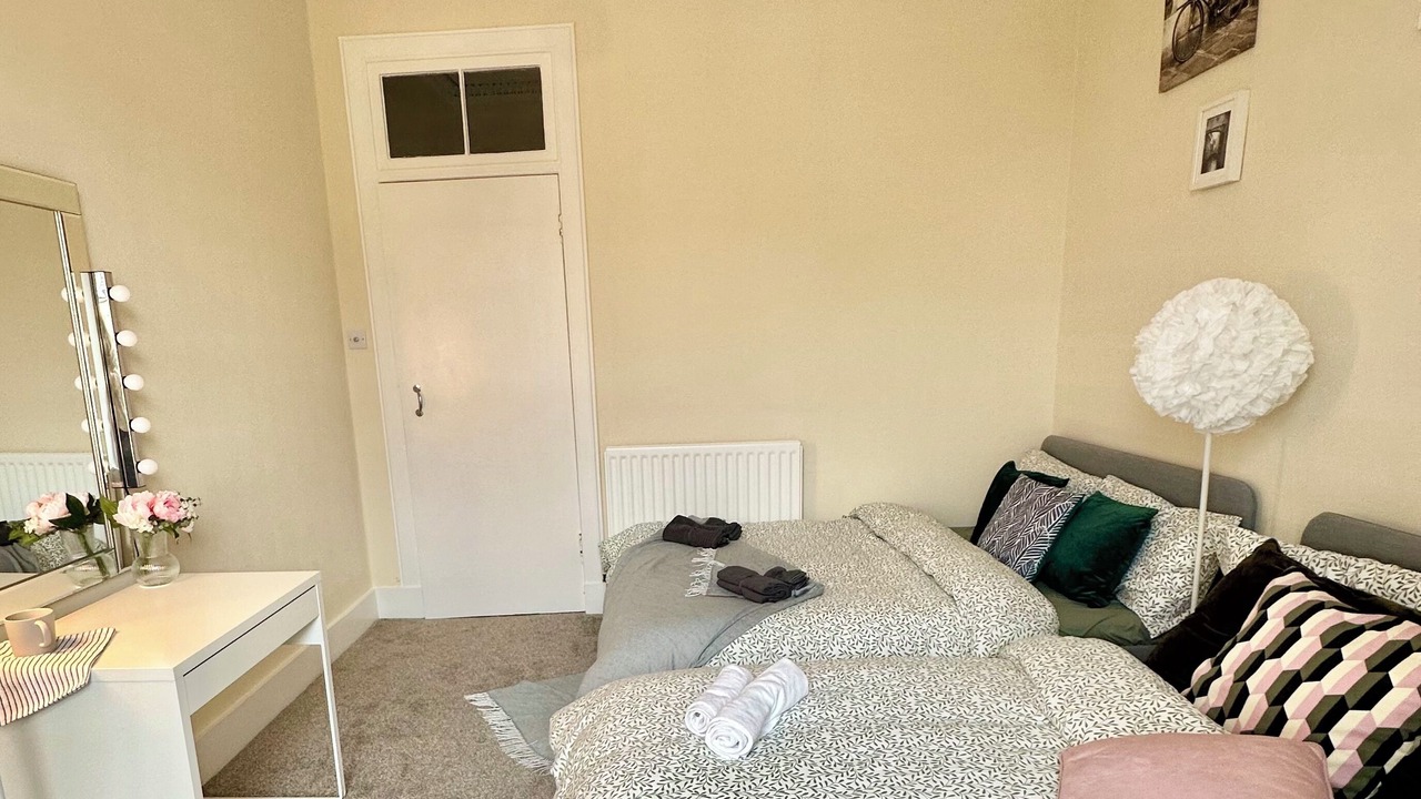 Photo of Bedroom in Dumbarton