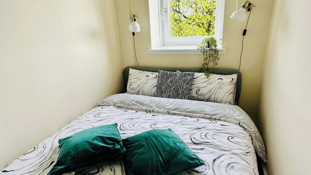 Photo of Bedroom in Dumbarton