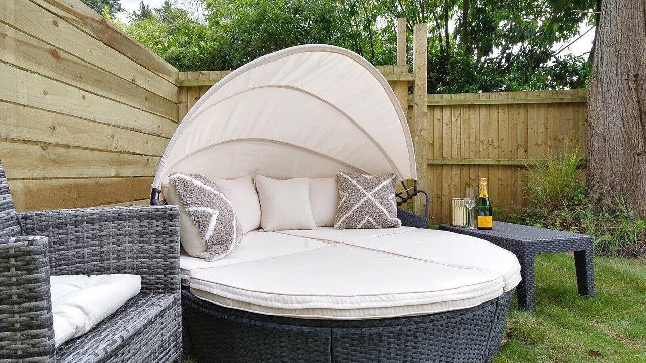 Photo of Outdoor in Matchams