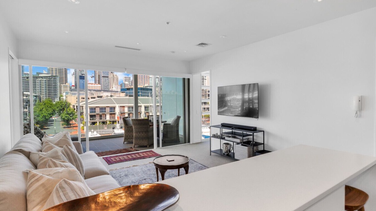 Photo of Livingroom in Auckland Central Business District