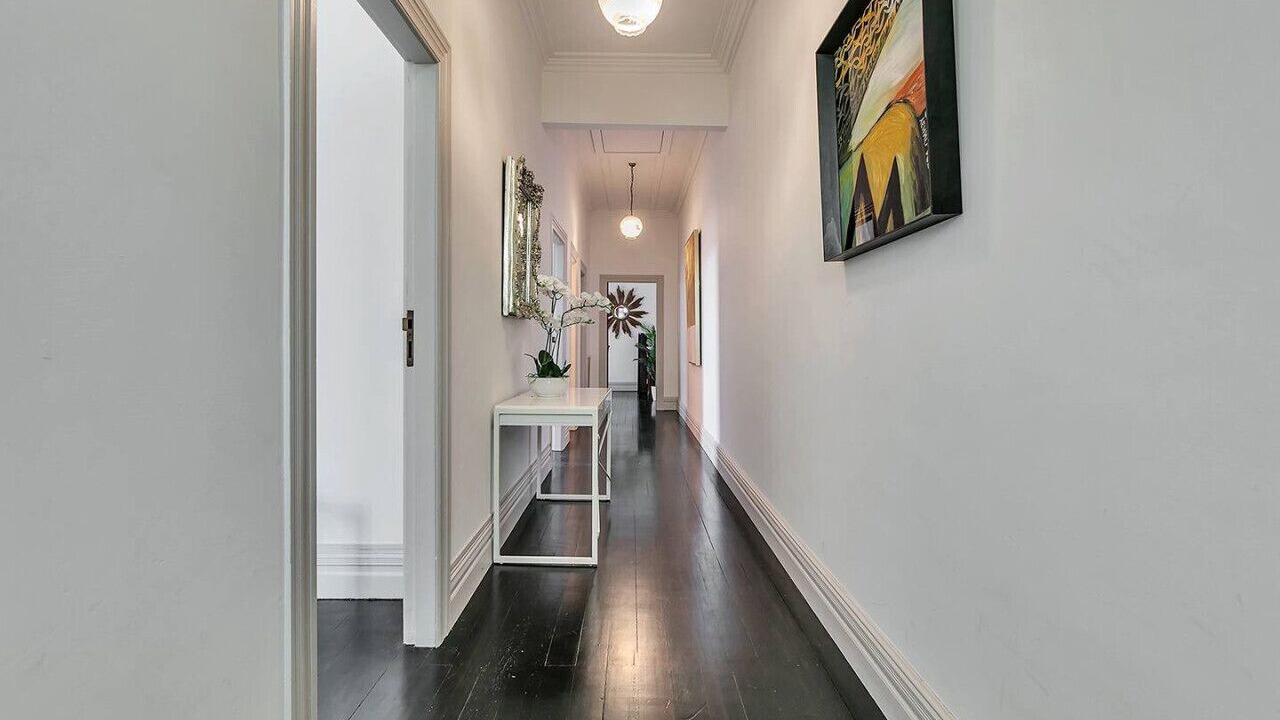 Photo of Others in Ponsonby