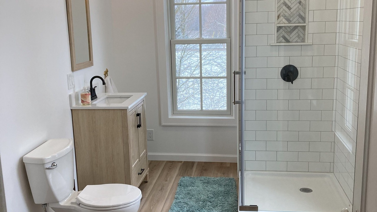 Photo of Bathroom in Richland