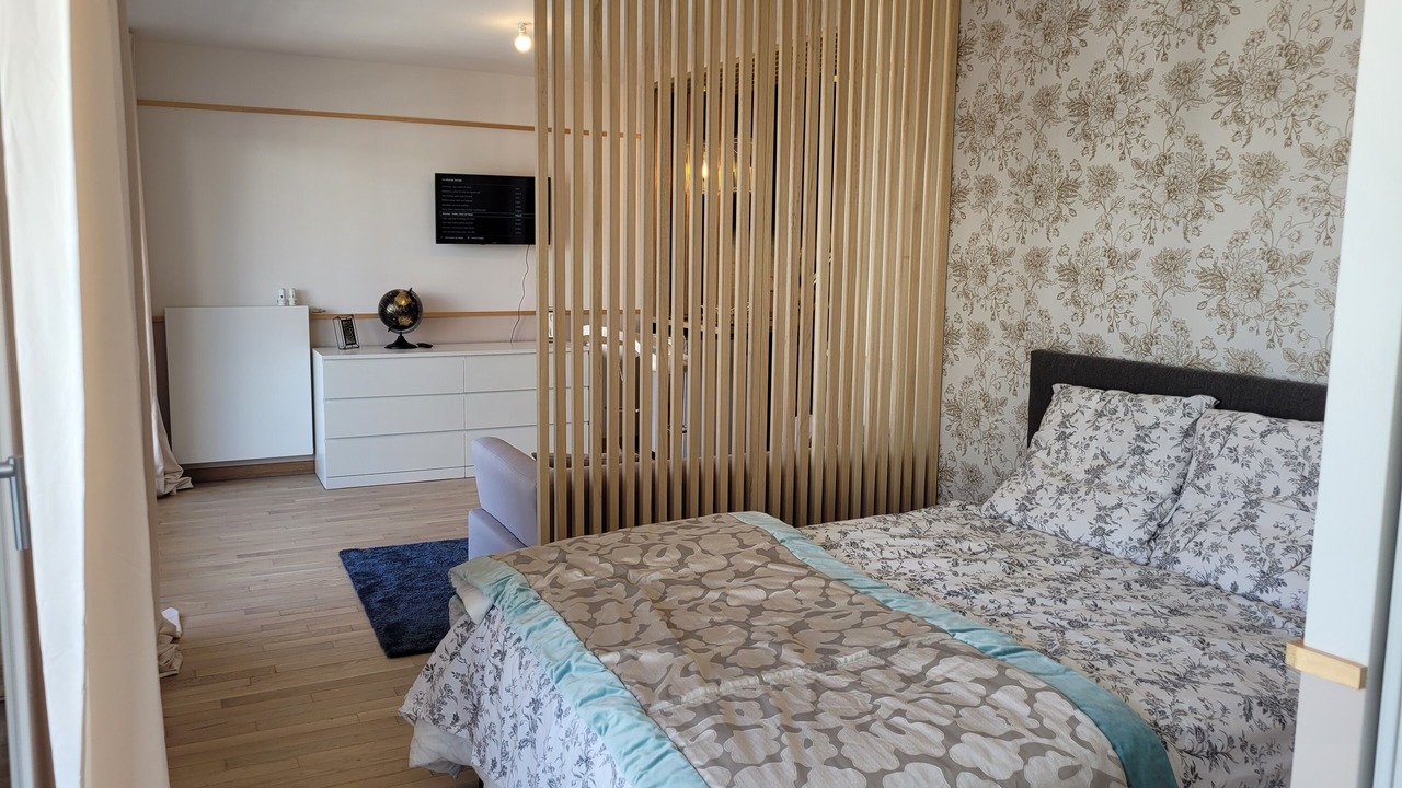 Photo of Bedroom in Les Puces de Saint-Ouen