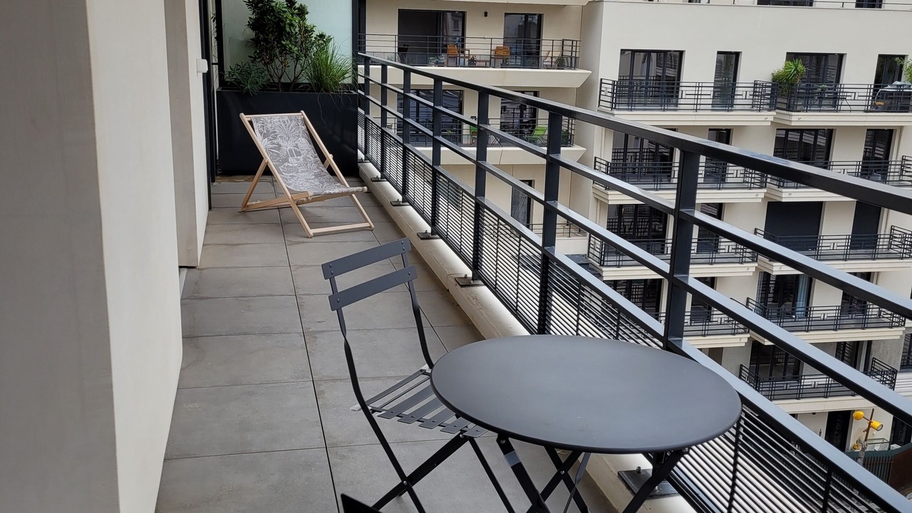 Photo of Outdoor in Les Puces de Saint-Ouen
