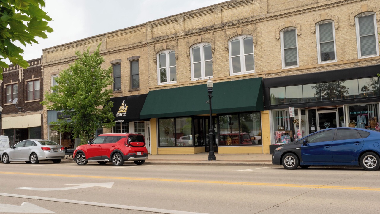 Photo of Others in Edgerton