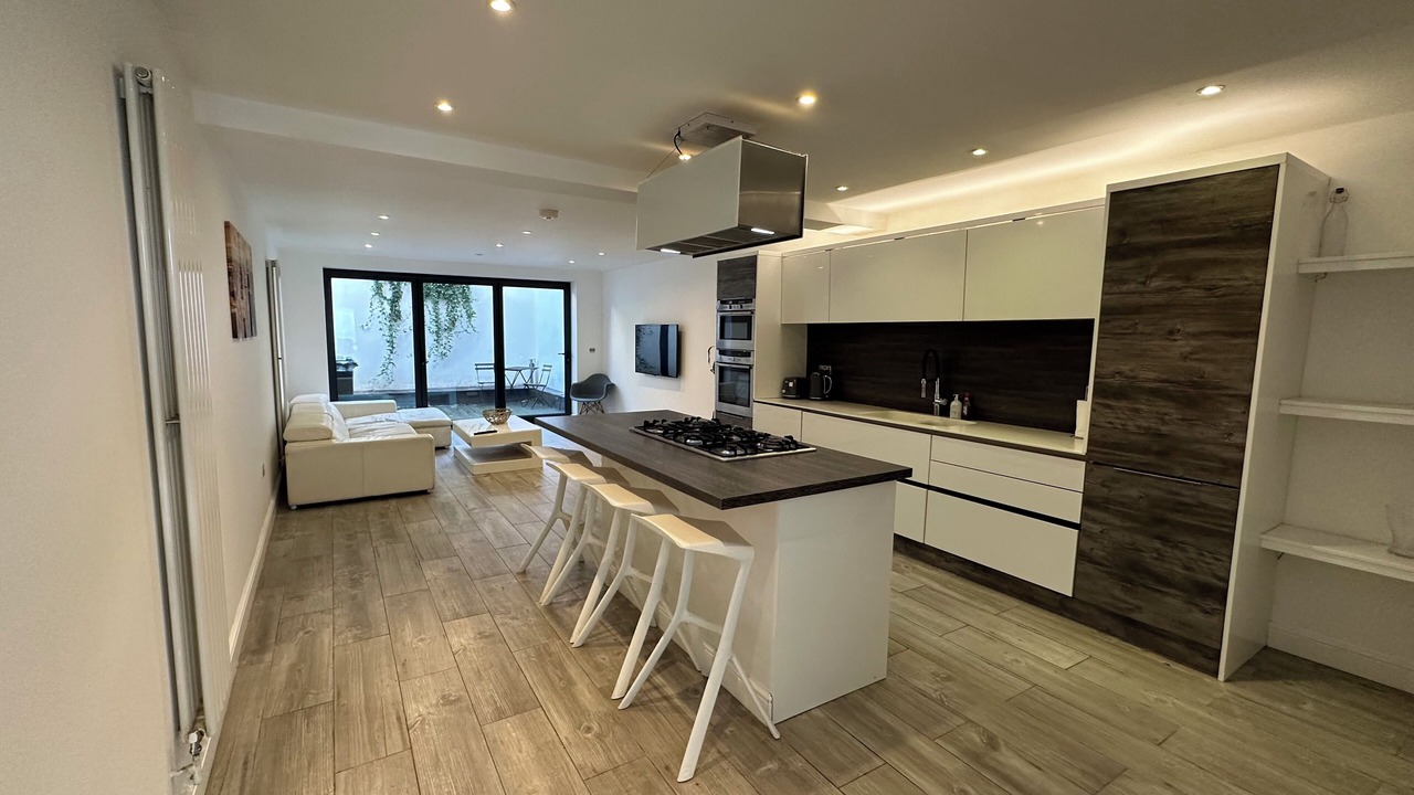 Photo of Others in Whitnash