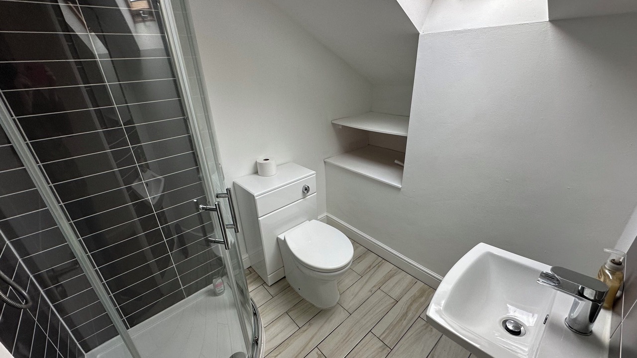 Photo of Bathroom in Whitnash