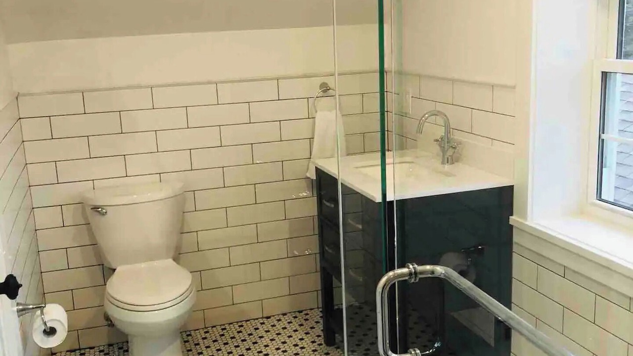 Photo of Bathroom in Crystal Beach