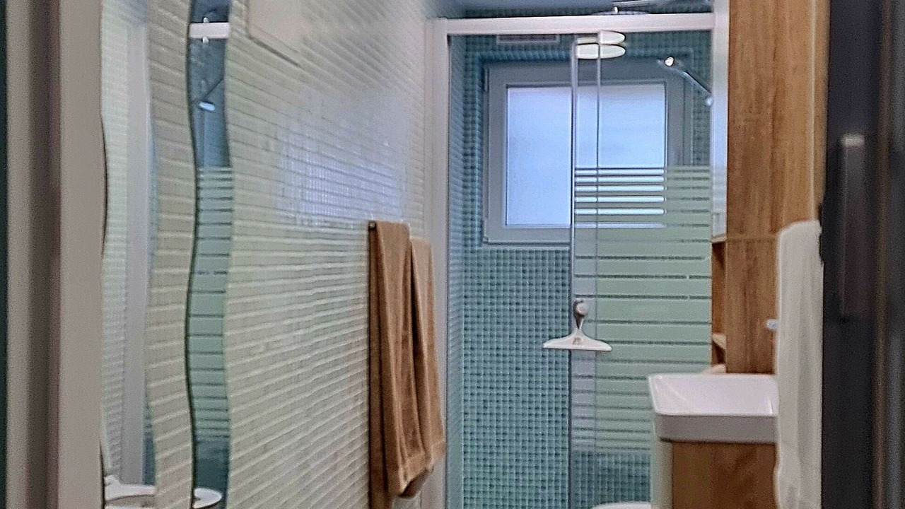 Photo of Bathroom in Saint-Cloud