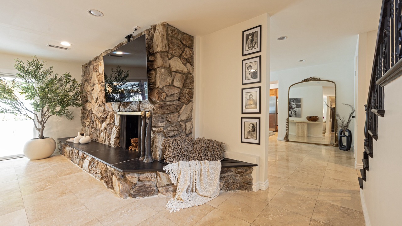 Photo of Bedroom in Hollywood Hills
