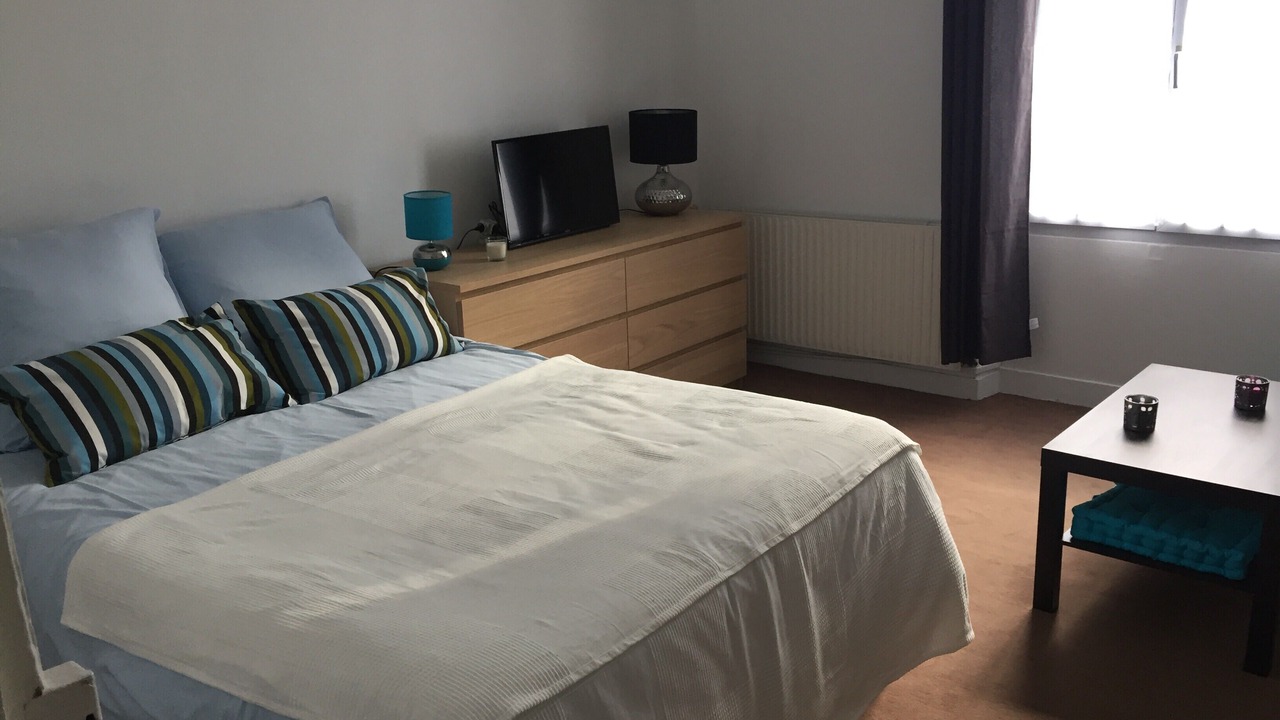 Photo of Bedroom in Coulmiers-Jardin des Plantes