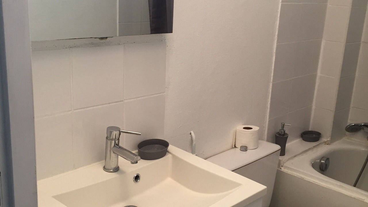 Photo of Bathroom in Coulmiers-Jardin des Plantes