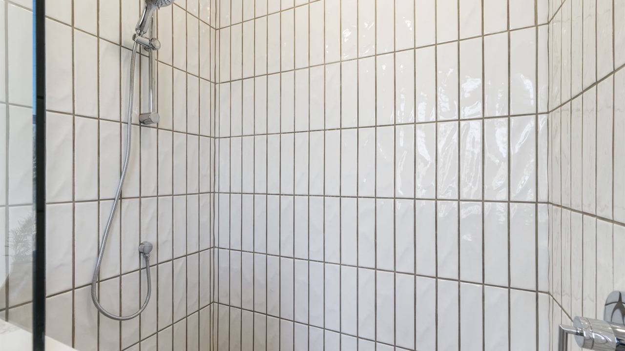 Photo of Bathroom in Arp