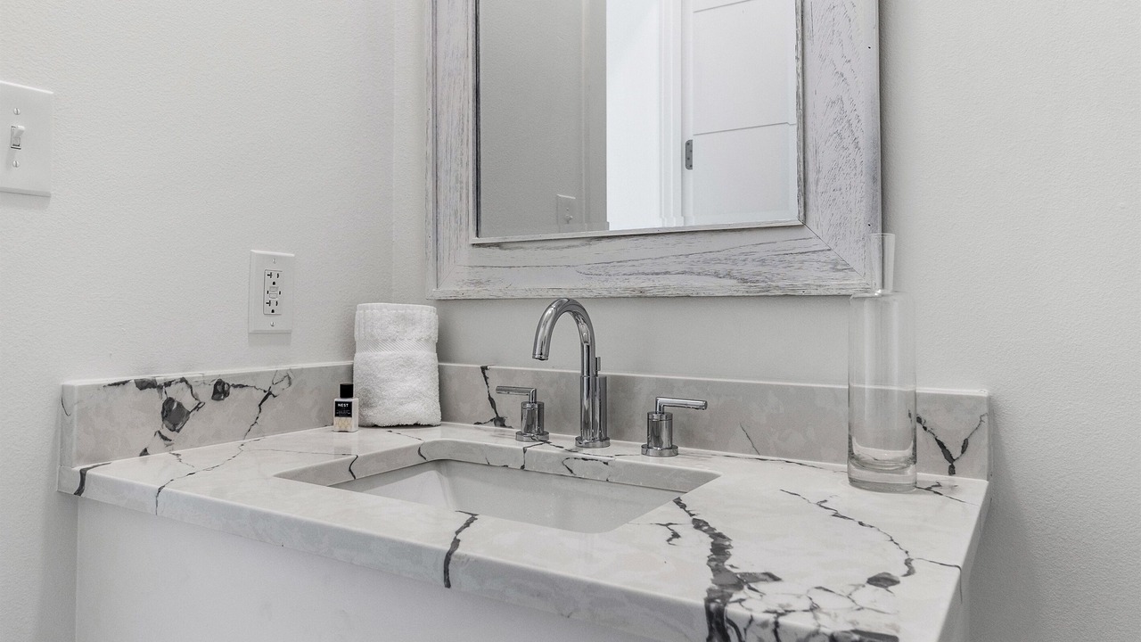 Photo of Bathroom in Arp