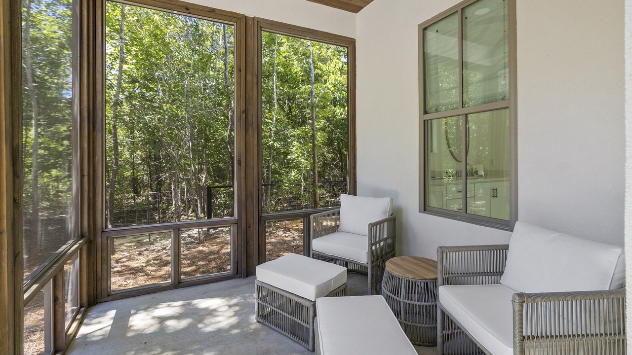 Photo of Outdoor in Arp