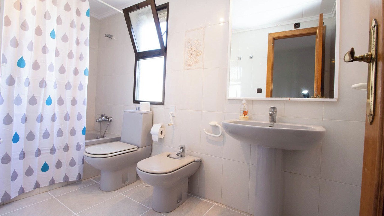 Photo of Bathroom in Mareny Blau
